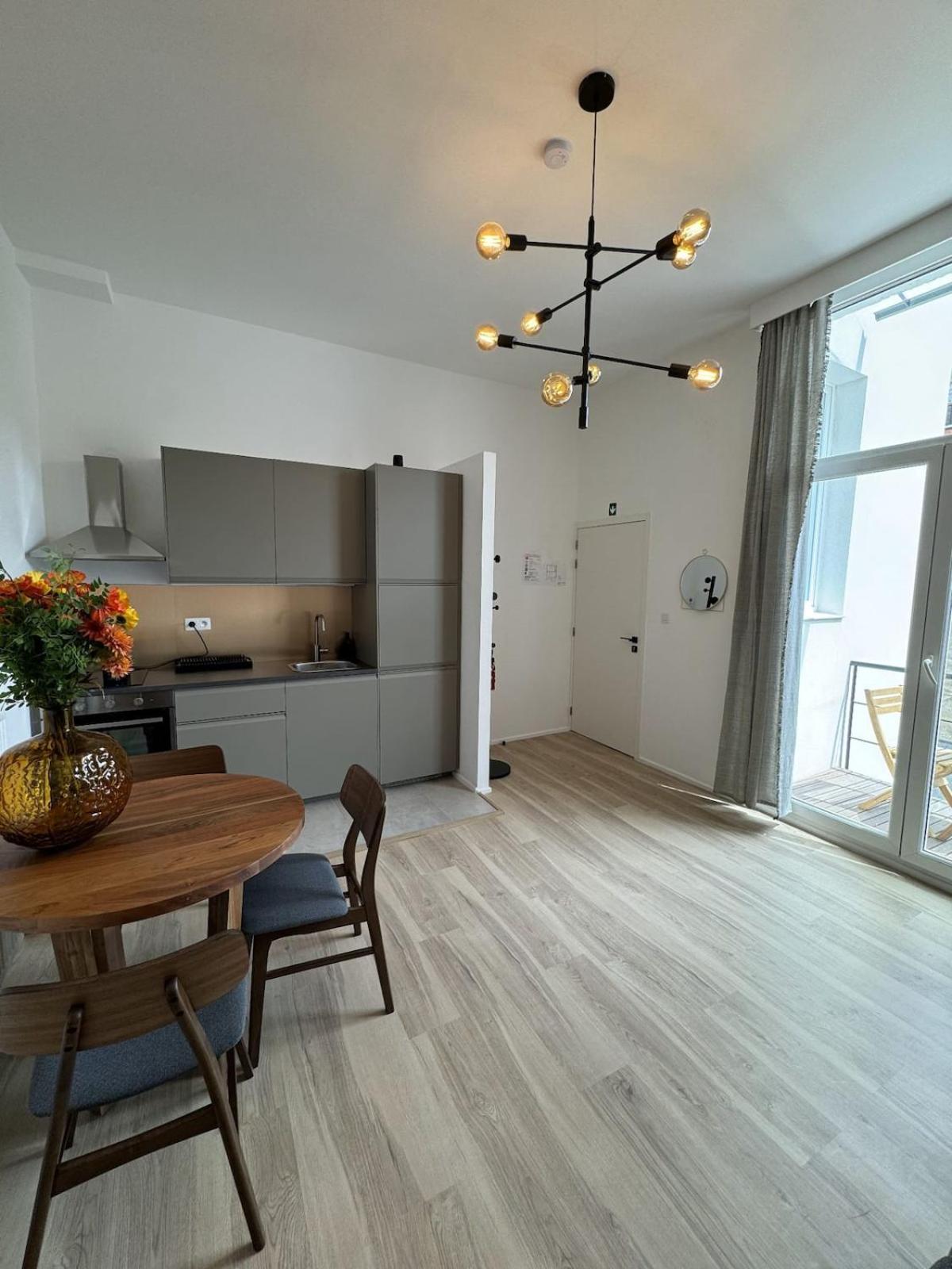 Luxury Royal By Rikas Antwerpen
